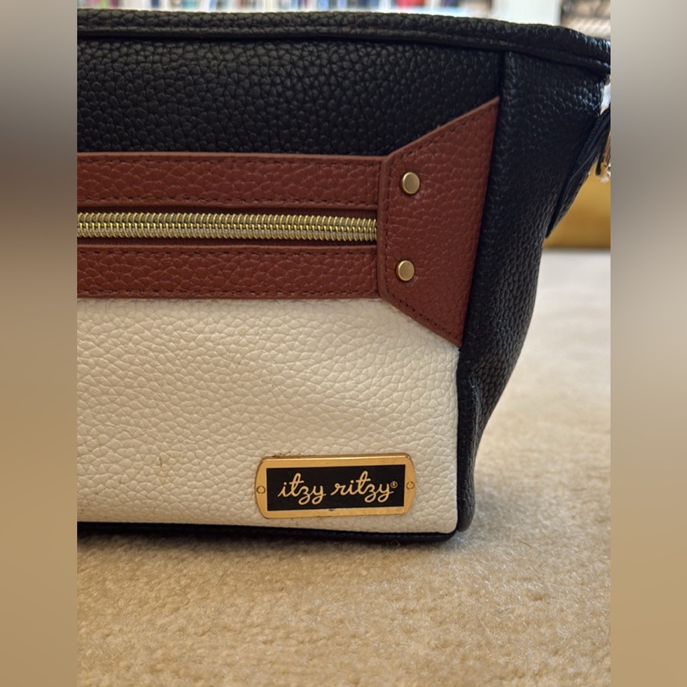 Itzy Ritzy Adjustable Stroller Caddy / Organizer